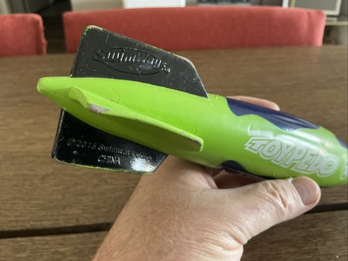 Swimways Originale Toypedo Siluro Scivolo Piscina Subacquea Giocattolo Verde Neon 10" - Foto 5 di 15