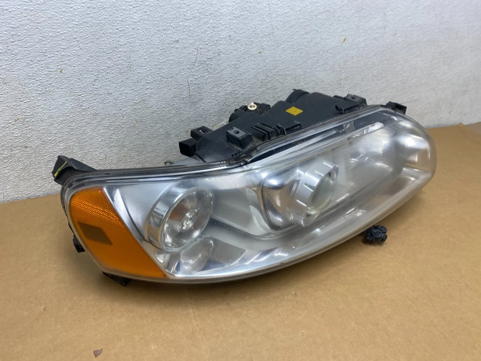 Faro derecho pasajero Volvo S60 2007 2008 2009 xenón HID OEM H5433 DG1 Foto 3 de 4