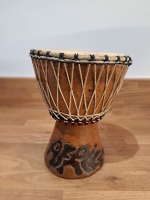 Kleine D'Jembe Drumb Afrikanische Trommel Hand Made Africa Drum 18,5 cm hoch