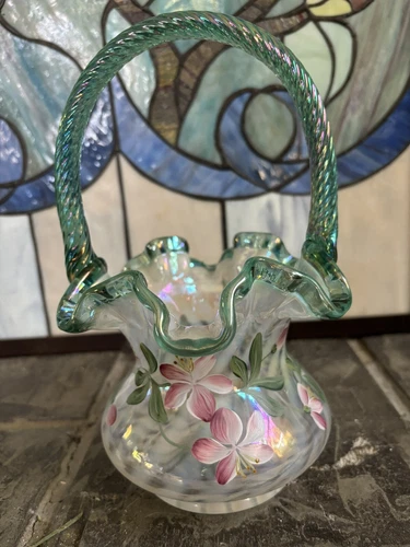 Fenton glass basket 90th Year Celebration 1905-1995 90th Family Signatures