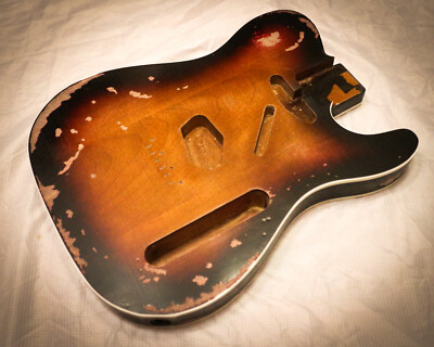 Auf Bestellung gefertigt John Frusciante Stil Sunburst Telecaster Gitarrenkörper schweres Relikt