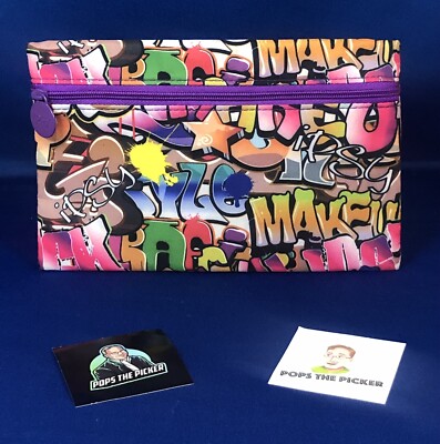 Ipsy Graffiti Make-Up Case
