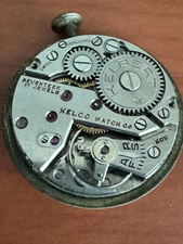 VINTAGE MEN'S 23.30 MM  KELCO WRIST WATCH MOVEMENT KEEPING TIME 17 JEWEL