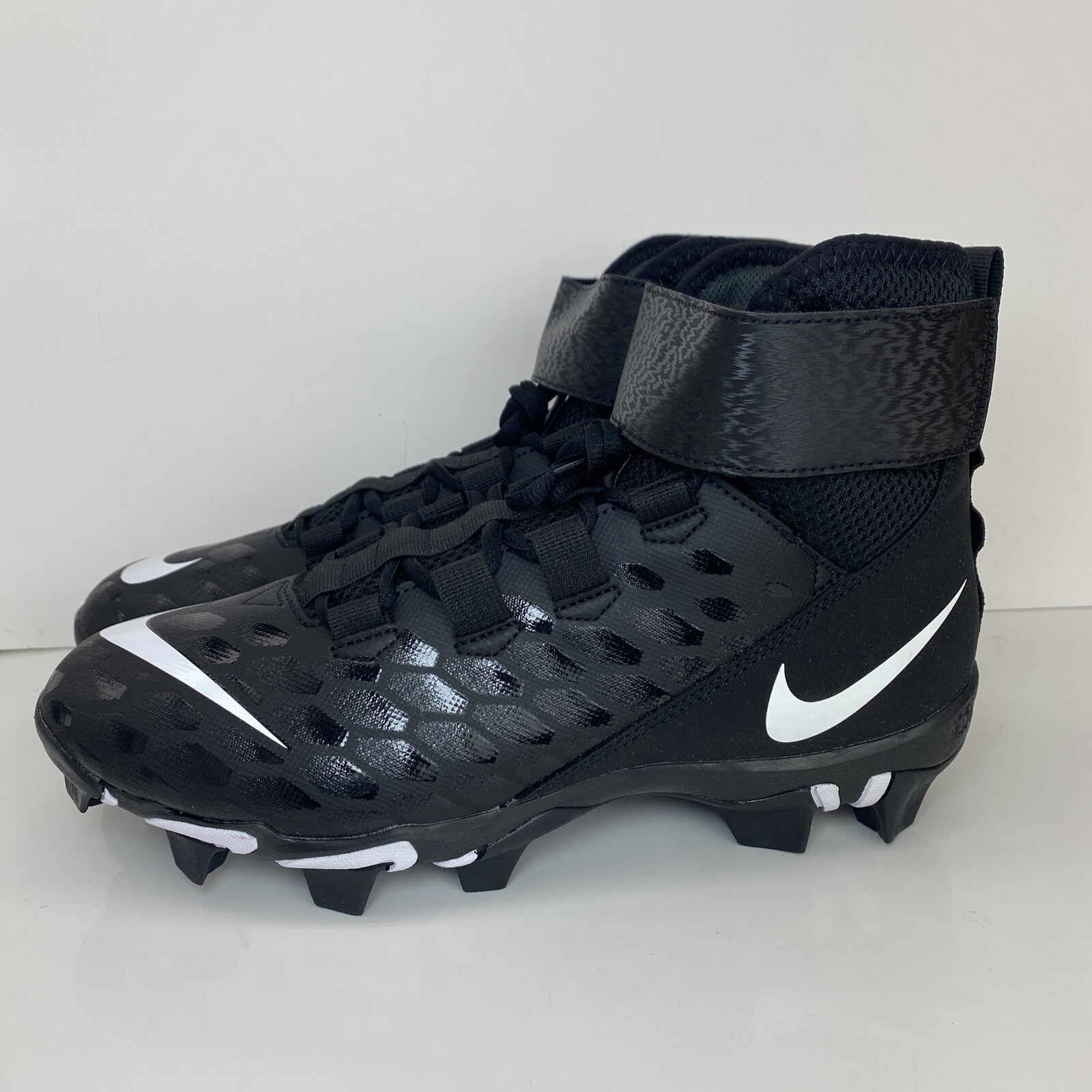 nike force savage shark 2 wide