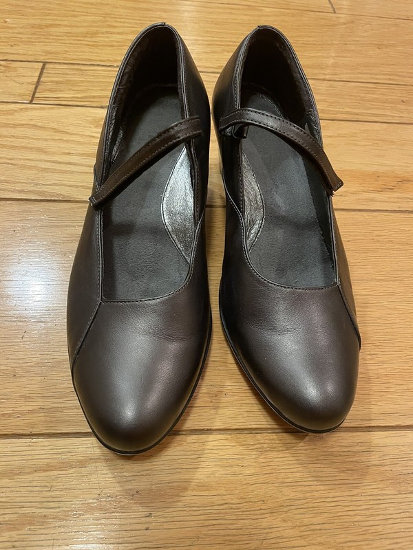 Naot Mary Jane Pumps, EU 38  US 7, Gray Leather,  2 “ Heel, Adjustable Strap