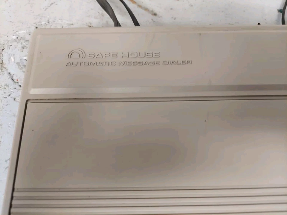 Vtg Safe House Automatic Emergency Message Telephone Dialer Radio Shack 49-433A - Image 3 of 4