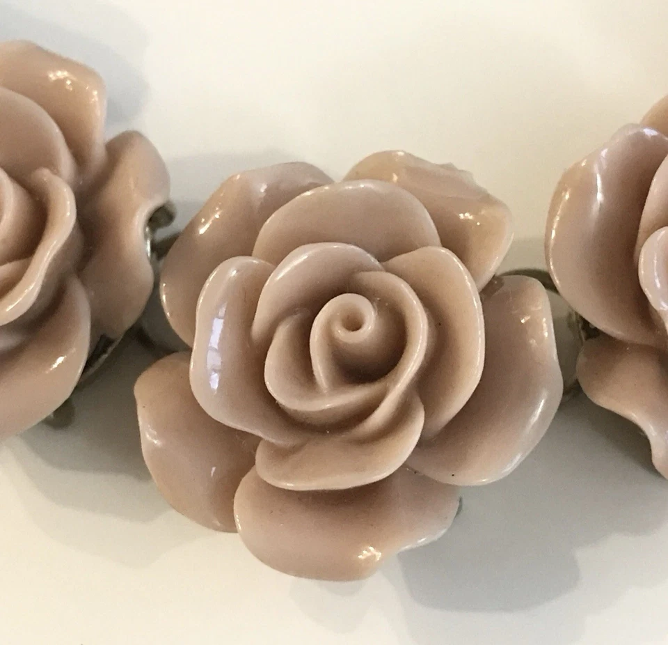 H&M женщин серебряная цепочка ожерелье с розовыми розовыми акцентами - Изображение 4 из 4