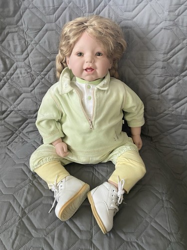 Adora Original Doll Limited Edition Collection Ashley 185/500 - Picture 2 of 22