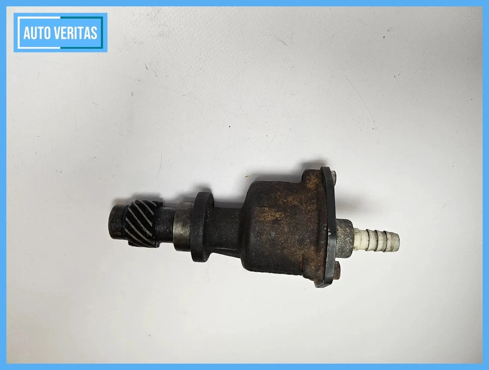 Original Audi 80 90 B3 1991 Diesel 59kW vacuum pump Vacuum pump 068145207 - Image 3 of 4