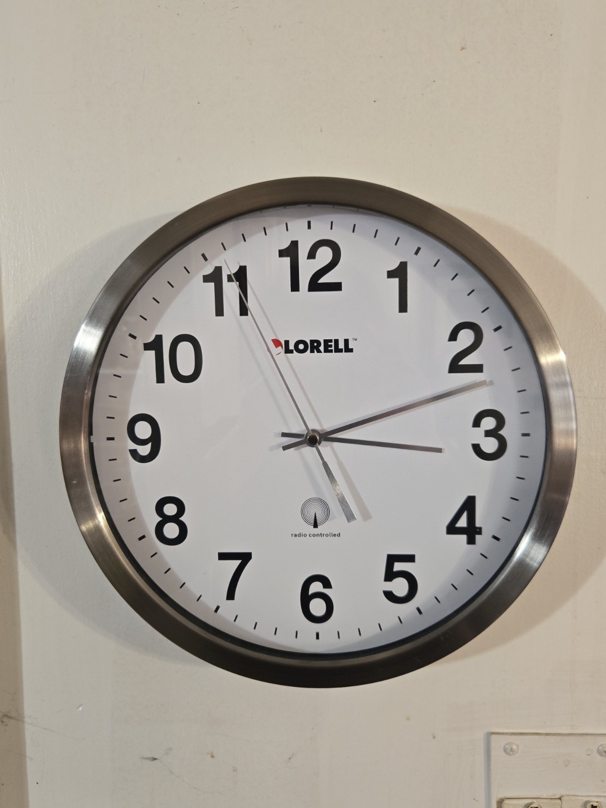 Vintage Lorell Radio Control Wall Clock