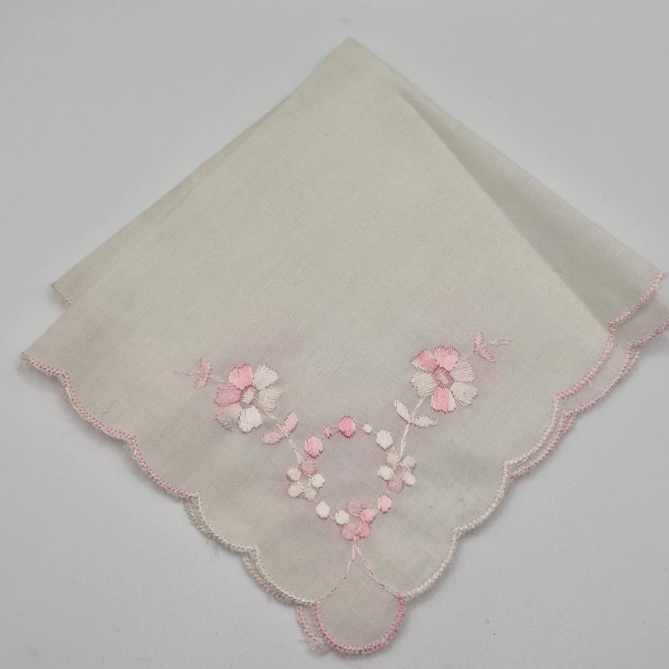4 pañuelos de esquina festoneados franceses bordados florales de colección  Foto 2 de 4