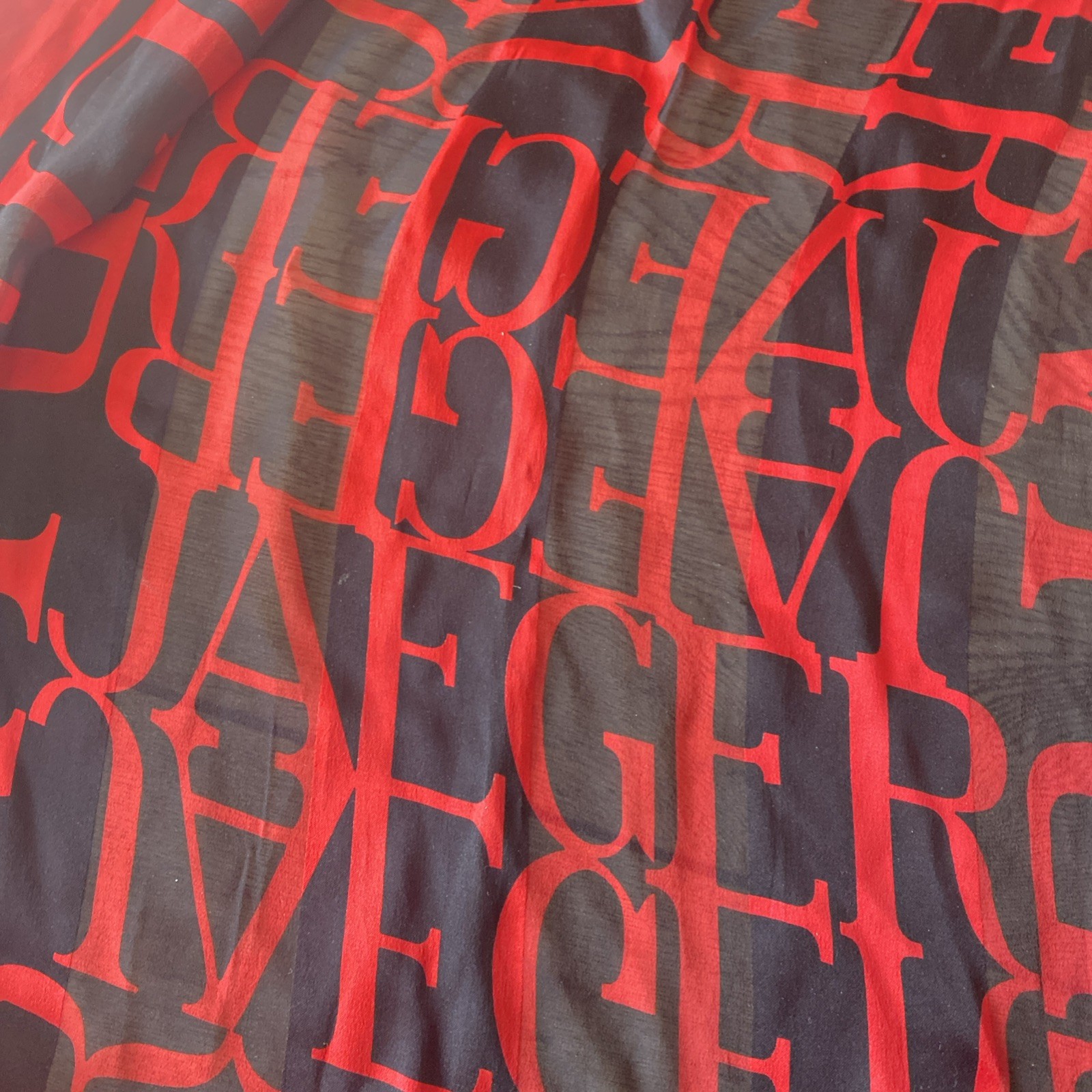 Large Rectangular Silk Jaeger Scarf Red/black Mon… - image 3