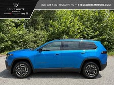 2026 Jeep Cherokee Laredo  4WD