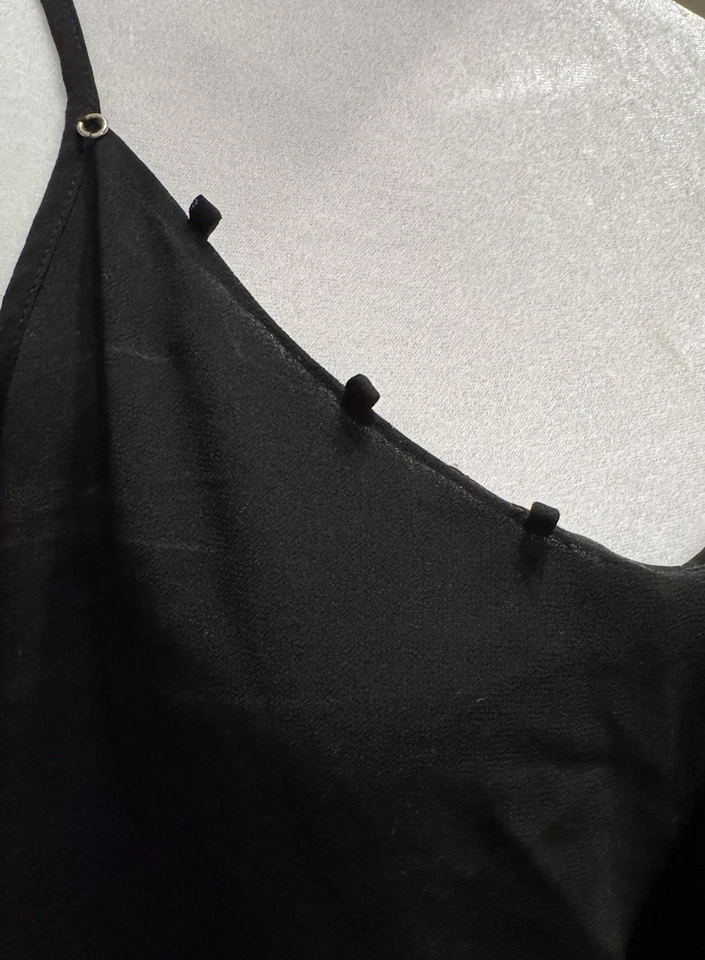 CAMISOLA CON CORREA DE ESPAGUETI NEGRA GUESS TALLA GRANDE ESPALDA DIVIDIDA MUJER CÓMODA FS Foto 3 de 4