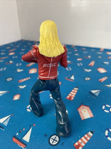 DOCTOR WHO ROSE TYLER DR ASSISTANT / COMPANION BRIGHT BLONDE HAIR 5" FIGURE 2004 - Picture 3 of 6