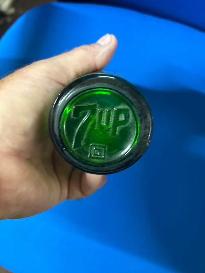Vintage 7 Up Soda Bottle 1930’s Neck and Base Embossing eBay