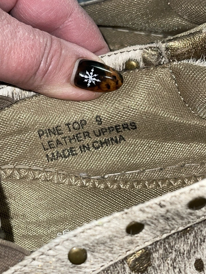 Tênis Boutique by Corkys 9 Feminino Couro de Vaca Bronze Top de Pinho - Imagem 2 de 4