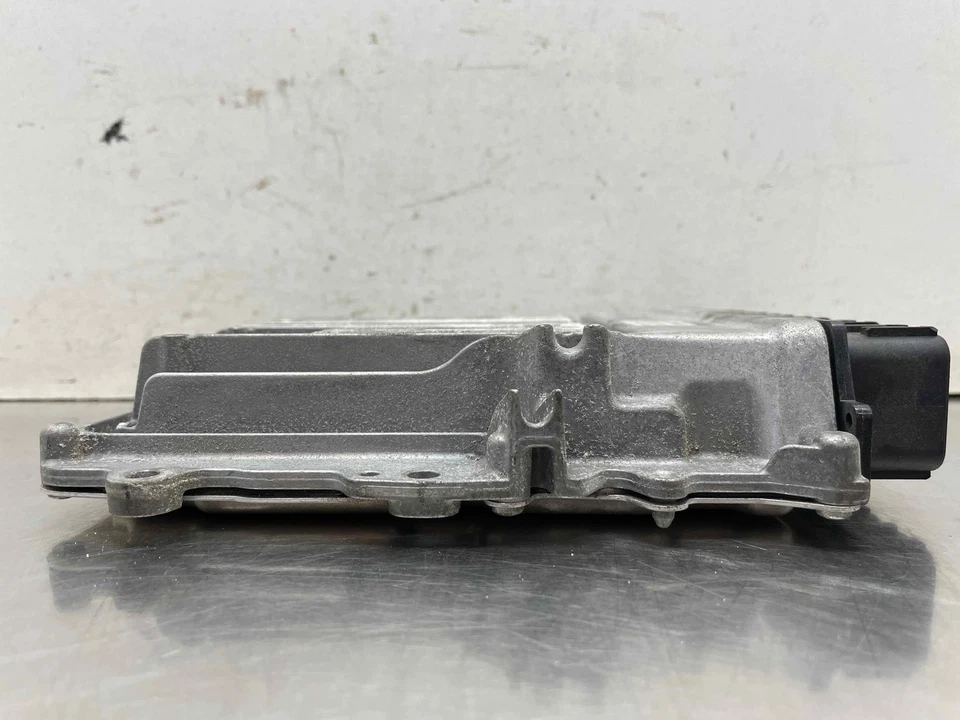 BMW M240i 2017 módulo de control electrónico 3,0 L motor computadora ECM OEM 8689723 Foto 3 de 4