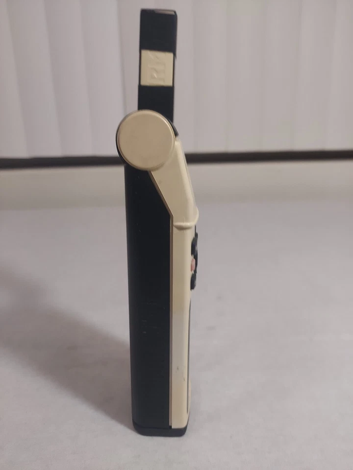 GARMIN GPS 45 PERSONAL NAVIGATOR - MOBILE HIKING BIKING GEOCACHING For Parts - Image 2 of 4