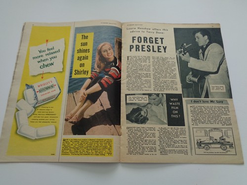 PICTUREGOER - AUGUST 24th, 1957 - EVA GABOR, FRANKIE VAUGHAN, TAB HUNTER - Picture 4 of 5