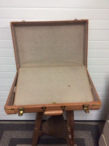 Vintage Pioneer Light Brown Leather Hard Suitcase 21" X 15" X 6" - Picture 10 of 12