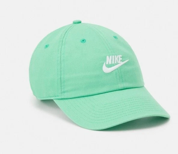 Nike deals club futura