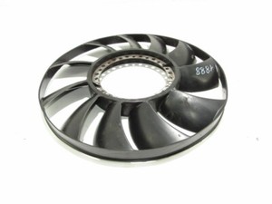 AUDI A4 B6 RADIATOR FAN 059121301A Viskolüfter Luftrad 2002