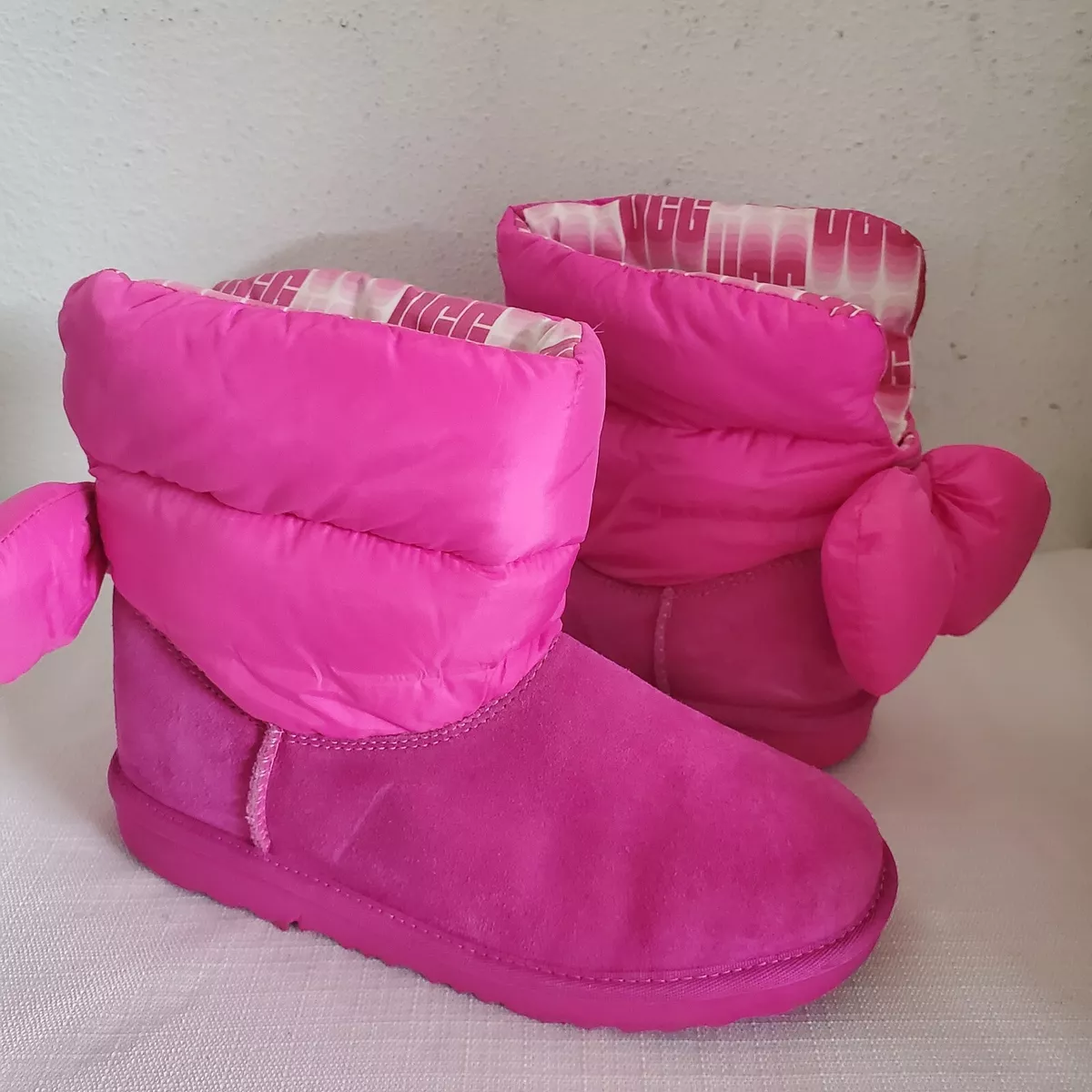 NWOB KIDS SIZE 2 ROCK ROSE PINK UGG 1130756K BAILEY BOW MAXI WAVELENGTH BOOTS