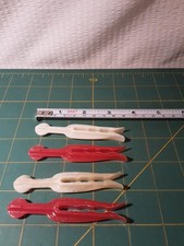 4 Vintage Plastic Bulldog Clothes Pins Clothing Pin Vintage Bull Dog Pins