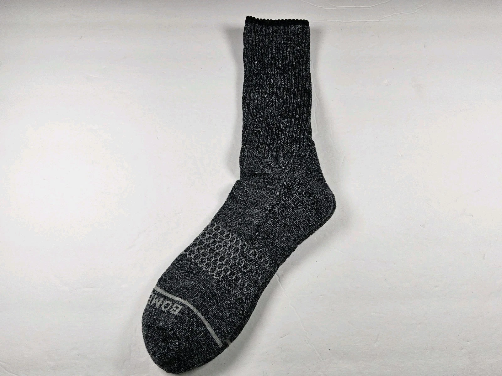 Bombas Merino Wool Blend Midweight Crew Socks Size L (Men's 9.5-13, Wo 11-13)