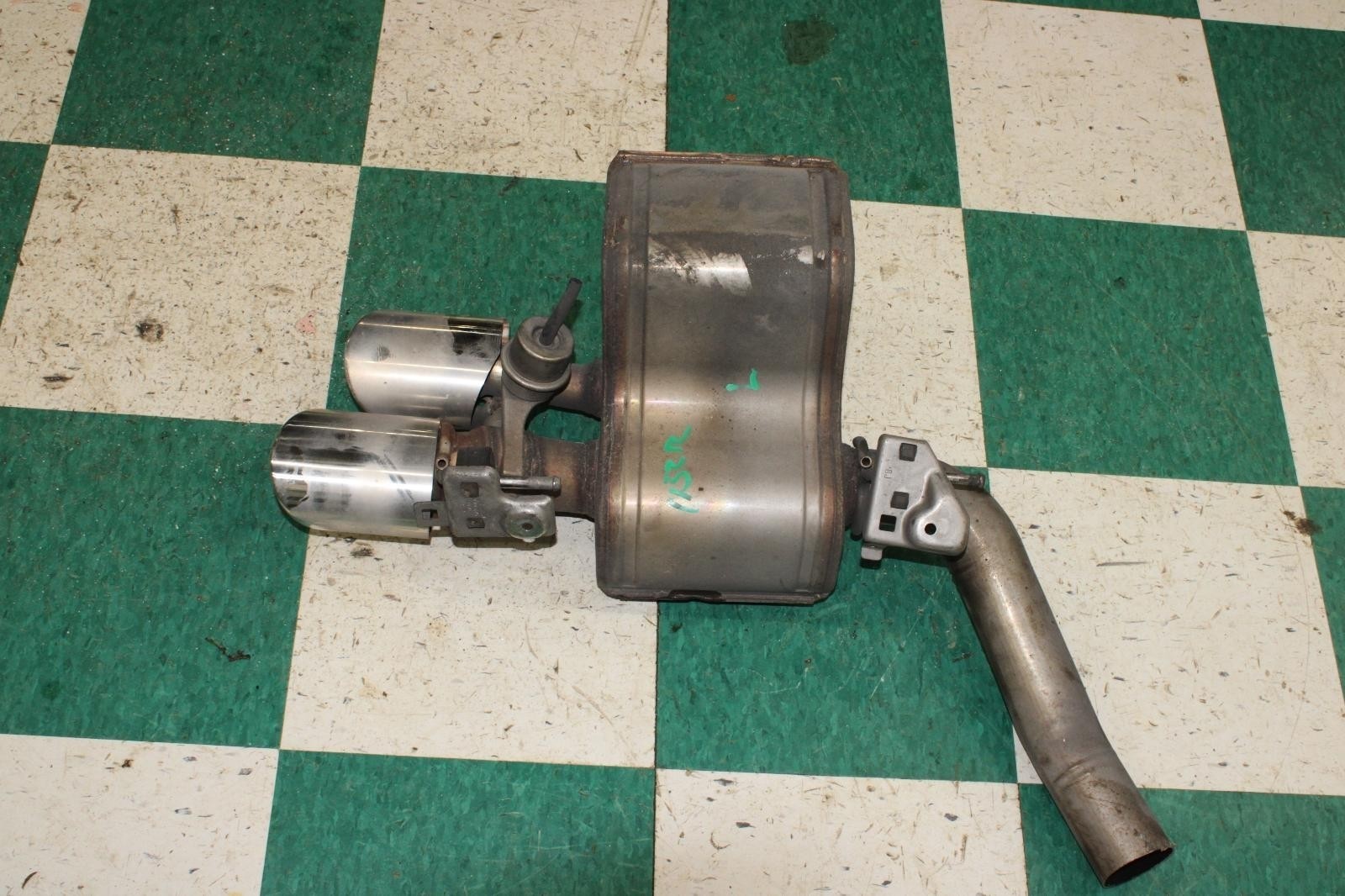 14-21 MASERATI GHIBLI Exhaust System Left LH Driver Muffler Dual Tip Factory OEM
