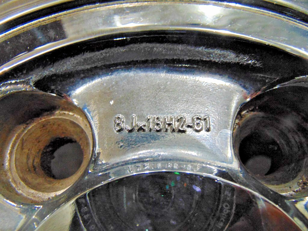 2001 Bentley Arnage 18x8 Wheel Rim OEM PD56208PA