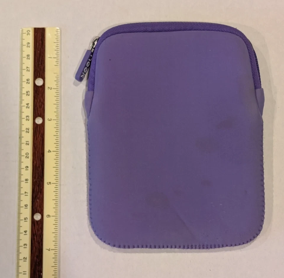 Estuche de neopreno Purple Nook (Barnes and Noble) Foto 2 de 3
