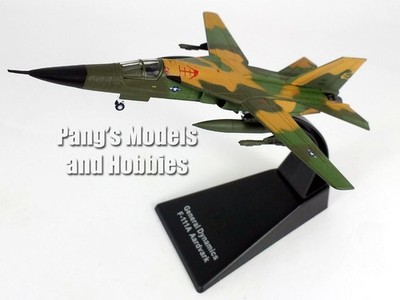 General Dynamics F-111 F-111A Aardvark - USAF  1/144 Scale Diecast Model - Atlas