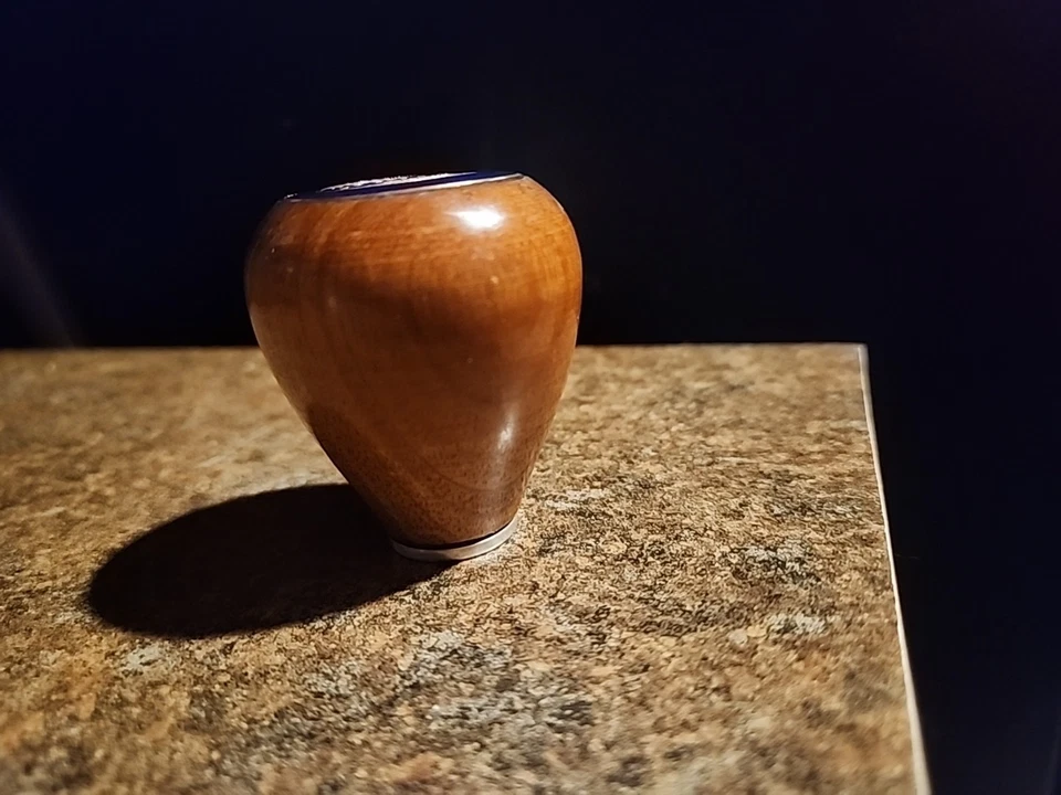 Pomo de cambio de madera Ford Foto 3 de 3