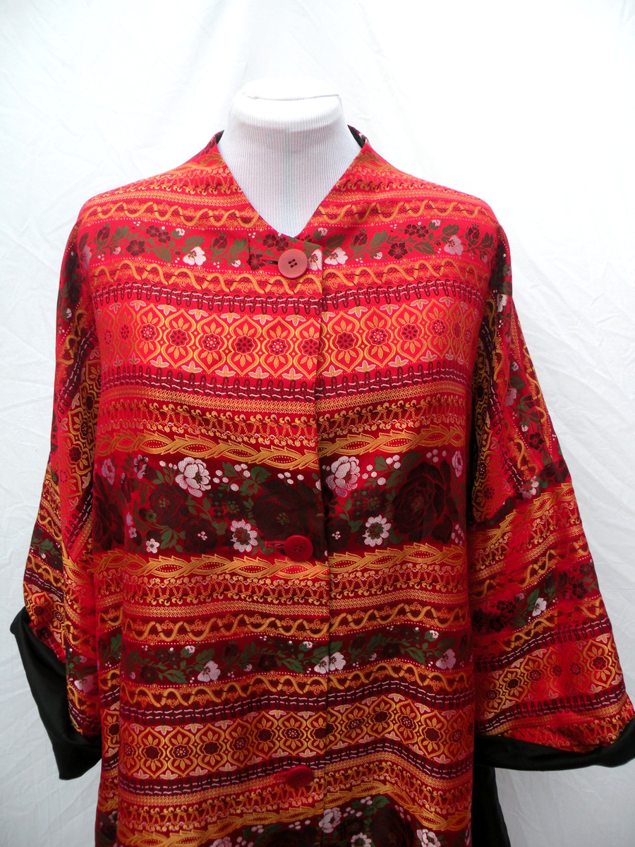 Callaghan Italy boxy silk brocate silk lined Kimono shape OS Romeo
