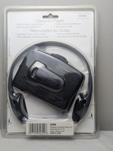 Durabrand Cassette Player Bass Boost Auto Stop Model 820M NEW SEALED - Picture 2 of 3