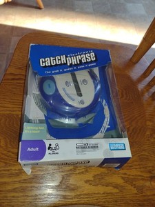 Hasbro ELECTRONIC CATCH PRASE 2009 Edition Parker Brothers With Original Box 