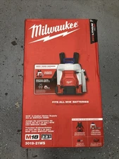 Milwaukee 3019-21WS M18 18V 4-Gallon Water Supply Kit w/ SWITCH TANK