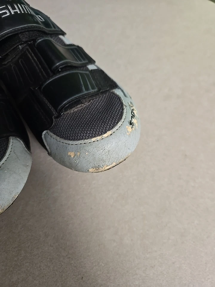 Shimano Road Shoes Euro size 42 - Image 2 of 4