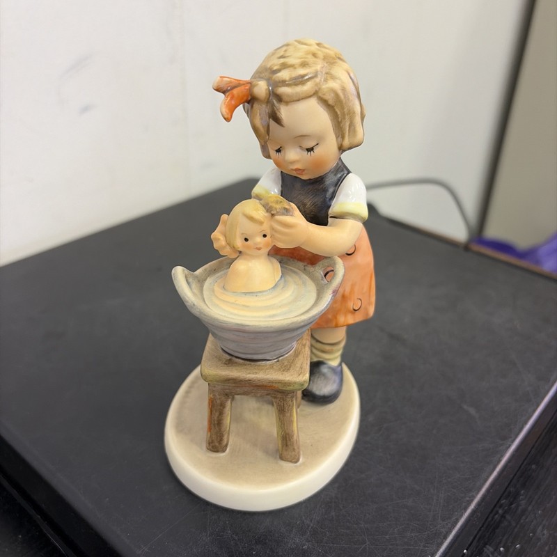 Hummel # 797  Hum 319  "Doll Bath"  With Original Box