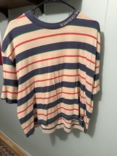 Women  s M/L QuickSilver T Shirt