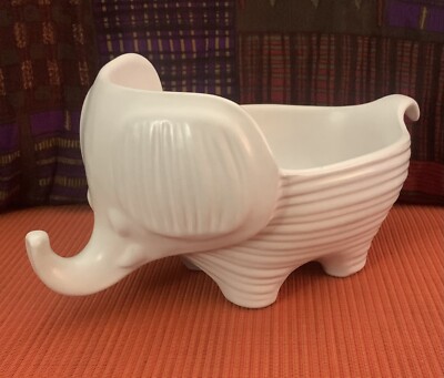 Jonathan Adler Rare and HTF Elephant Stoneware Vessel Holder GREAT GIFT!
