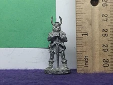 Ral Partha FA09 (v1) Barbarian with Two-Handed Sword FTF04 Miniature Metal