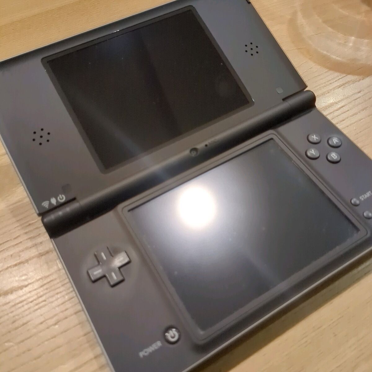 Nintendo DSi LL XL DS dark brown Console Japan Tested NTSC-J Nintendo DSi LL XL DS dark brown Console Japan Tested NTSC-J