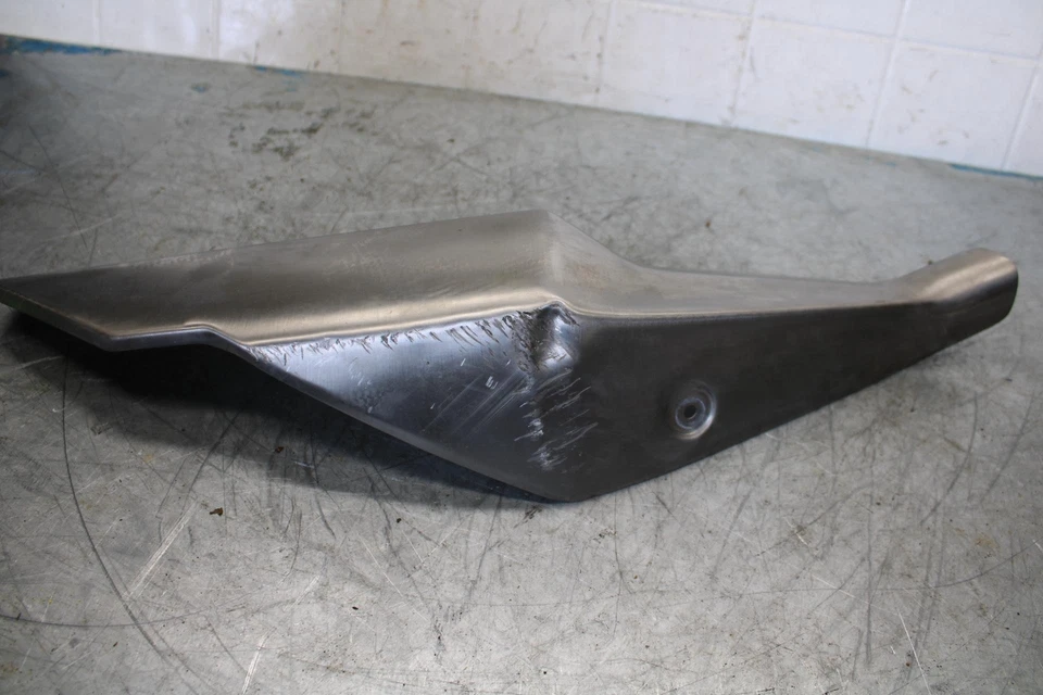 13-17 KAWASAKI NINJA 300 SILENCIADOR TRASERO TUBO ESCAPE CUBIERTA ESCUDO TÉRMICO BB429 Foto 4 de 4