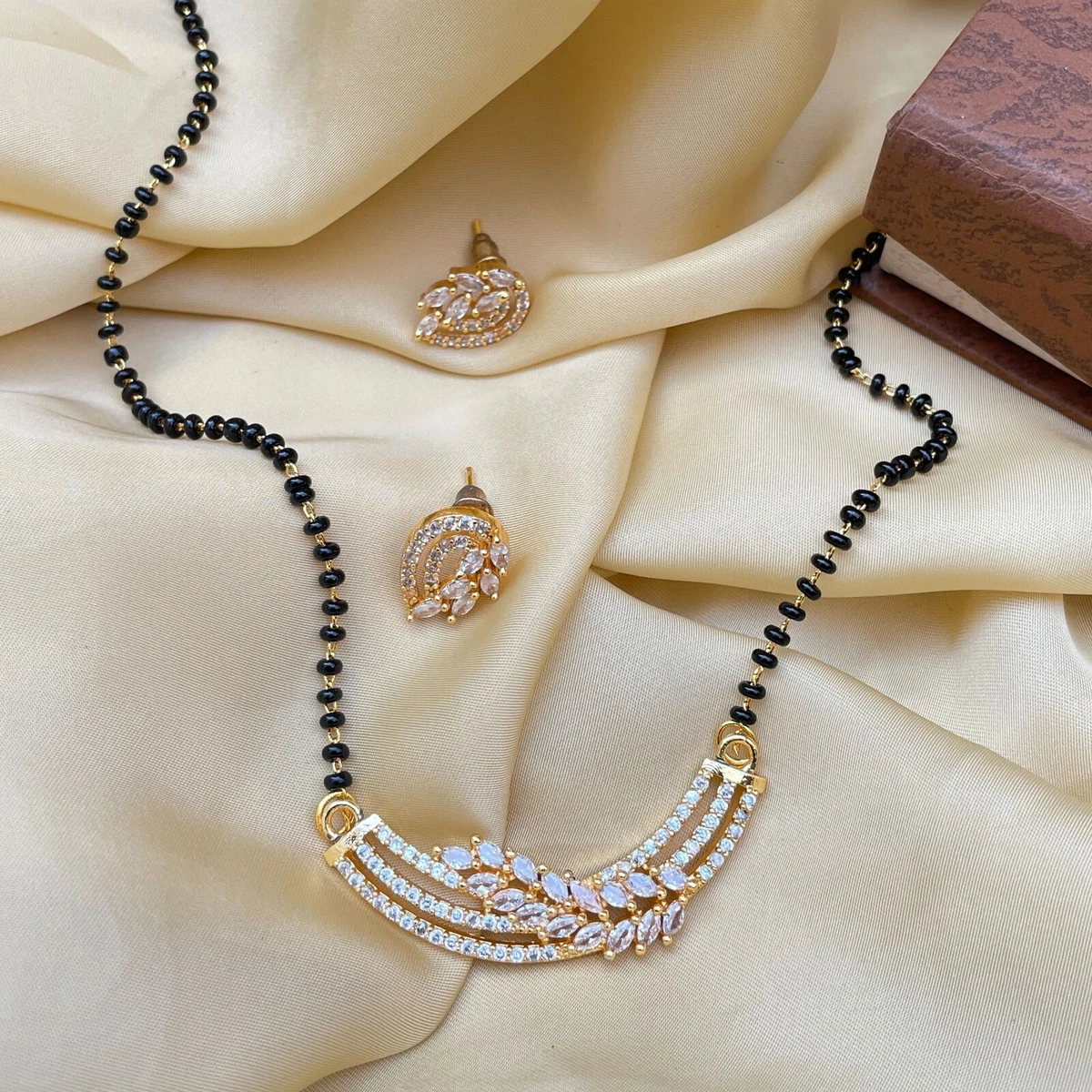 New design hotsell diamond mangalsutra