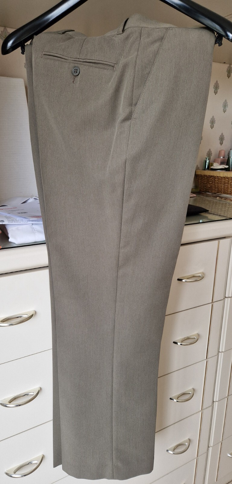 Brand New Gents suit (Beige) image 6
