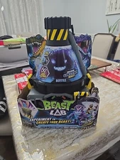 BEAST LAB Glow-in-the-Dark Reptile Beast Creator 80+ Lights Sounds 2023 IN STOCK