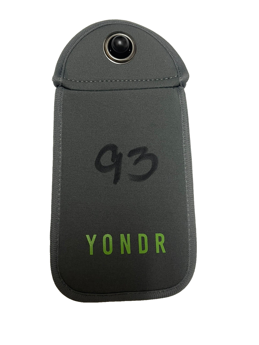 yonyonページ　スマホケース Yondr Phone Security Pouch Large *Writing* LOCKED Position L Case